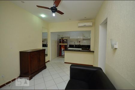 Sala de apartamento à venda com 1 quarto, 65m² em São Domingos, Niterói