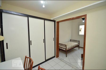 Suíte de apartamento à venda com 1 quarto, 65m² em São Domingos, Niterói