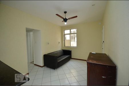 Sala de apartamento à venda com 1 quarto, 65m² em São Domingos, Niterói