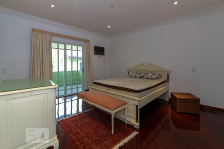 Suite 1 de casa à venda com 4 quartos, 570m² em Barra da Tijuca, Rio de Janeiro