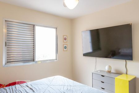 Suíte de apartamento à venda com 2 quartos, 97m² em Vila Romana, São Paulo