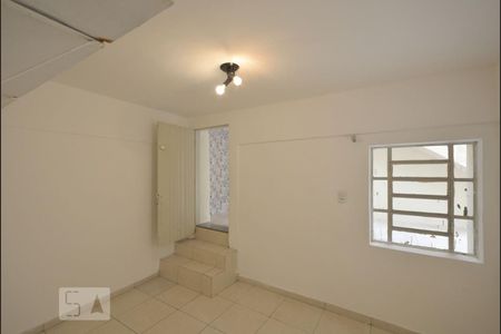 Casa à venda com 230m², 5 quartos e 3 vagas Casa à venda com 230m², 5 quartos e 3 vagasEdícula