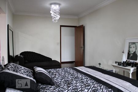 Casa à venda com 500m², 5 quartos e 5 vagasSuíte Master