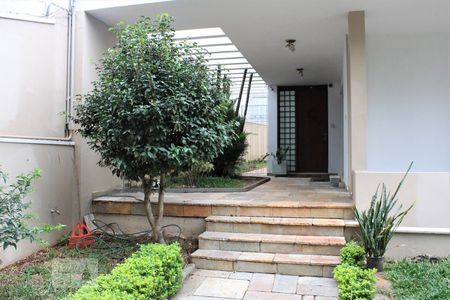 Casa à venda com 500m², 5 quartos e 5 vagasFachada