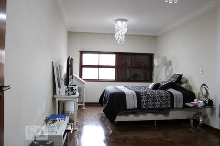 Casa à venda com 500m², 5 quartos e 5 vagasSuíte Master