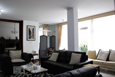 Casa à venda com 500m², 5 quartos e 5 vagasSala 2