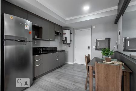 Apartamento para alugar com 39m², 1 quarto e 1 vaga Apartamento para alugar com 39m², 1 quarto e 1 vagaCozinha