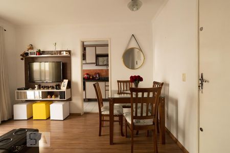 Sala de apartamento à venda com 2 quartos, 58m² em Vila Carrao, São Paulo