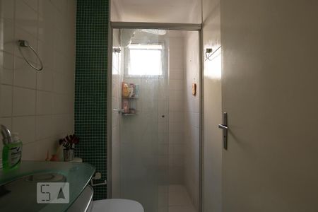 Banheiro de apartamento à venda com 2 quartos, 58m² em Vila Carrao, São Paulo