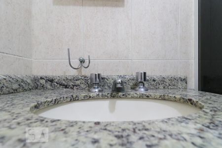 Apartamento para alugar com 60m², 3 quartos e 1 vaga Apartamento para alugar com 60m², 3 quartos e 1 vagaBanheiro