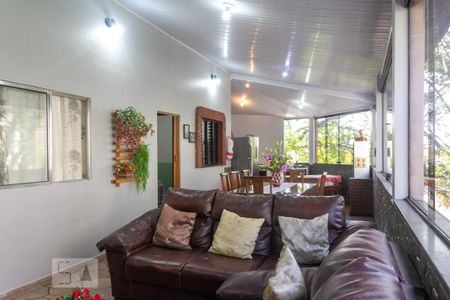 Casa para alugar com 376m², 5 quartos e 1 vagaSala - Casa 2