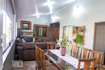 Casa para alugar com 376m², 5 quartos e 1 vagaSala - Casa 2