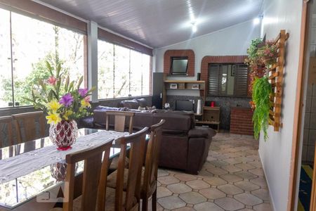 Casa para alugar com 376m², 5 quartos e 1 vagaSala - Casa 2