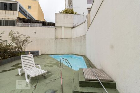 Apartamento para alugar com 55m², 2 quartos e 1 vagaPiscina