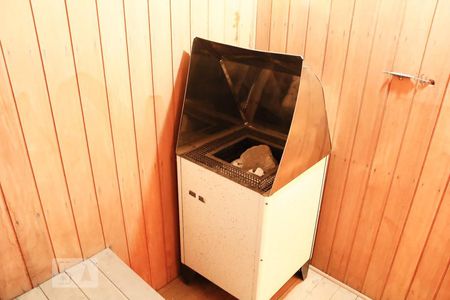 Casa à venda com 450m², 4 quartos e 3 vagas Casa à venda com 450m², 4 quartos e 3 vagasSauna