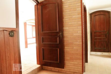 Casa à venda com 450m², 4 quartos e 3 vagas Casa à venda com 450m², 4 quartos e 3 vagasCopa Cozinha