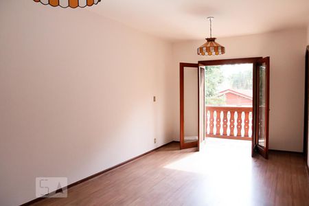 Casa à venda com 450m², 4 quartos e 3 vagas Casa à venda com 450m², 4 quartos e 3 vagasQuarto 2 - Suíte