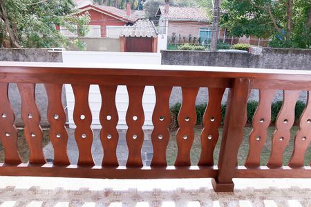 Casa à venda com 450m², 4 quartos e 3 vagas Casa à venda com 450m², 4 quartos e 3 vagasVaranda Suíte 2