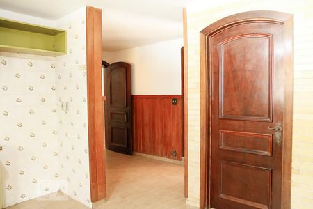 Casa à venda com 450m², 4 quartos e 3 vagas Casa à venda com 450m², 4 quartos e 3 vagasCozinha