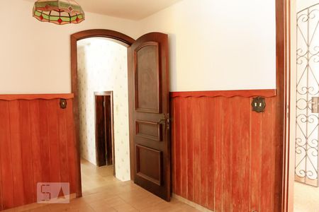 Casa à venda com 450m², 4 quartos e 3 vagas Casa à venda com 450m², 4 quartos e 3 vagasCopa Cozinha