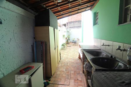 Área de Serviço de apartamento para alugar com 2 quartos, 85m² em Heliópolis, Belo Horizonte