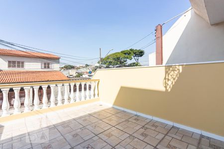 Varanda de casa à venda com 3 quartos, 218m² em Jardim das Flores, Osasco