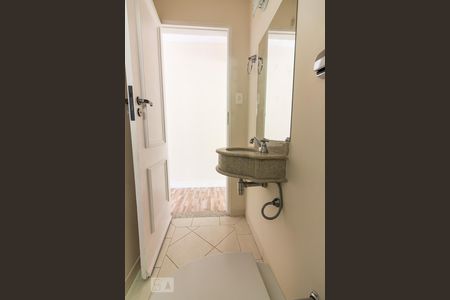 Casa à venda com 218m², 3 quartos e 4 vagasLavabo