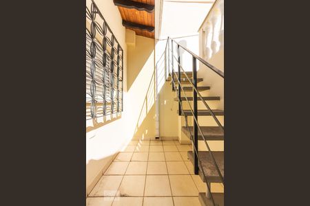 Casa à venda com 218m², 3 quartos e 4 vagasCorredor