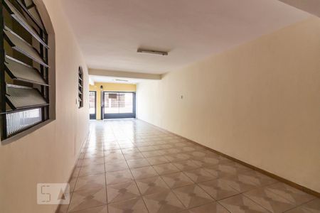 Casa à venda com 218m², 3 quartos e 4 vagasGaragem