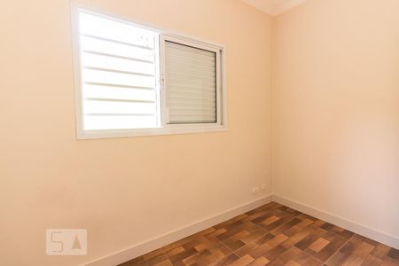 Casa à venda com 218m², 3 quartos e 4 vagasQuarto 2