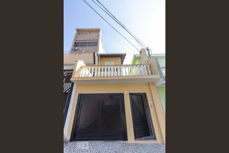 Casa à venda com 218m², 3 quartos e 4 vagasFachada