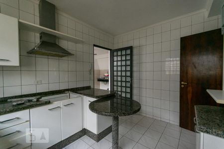 Cozinha de casa de condomínio à venda com 3 quartos, 138m² em Boqueirão, Curitiba