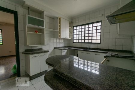 Casa de condomínio à venda com 138m², 3 quartos e 2 vagas Casa de condomínio à venda com 138m², 3 quartos e 2 vagasCozinha