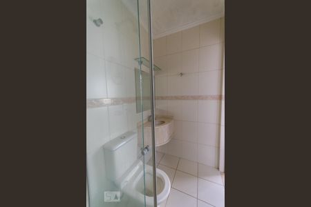 Casa de condomínio à venda com 138m², 3 quartos e 2 vagas Casa de condomínio à venda com 138m², 3 quartos e 2 vagasBanheiro da Suíte