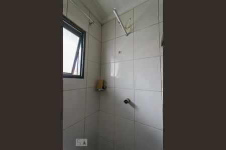 Casa de condomínio à venda com 138m², 3 quartos e 2 vagas Casa de condomínio à venda com 138m², 3 quartos e 2 vagasBanheiro