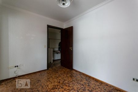 Casa de condomínio à venda com 138m², 3 quartos e 2 vagas Casa de condomínio à venda com 138m², 3 quartos e 2 vagasSuíte