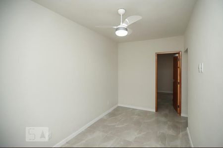 Sala de apartamento à venda com 2 quartos, 60m² em Piedade, Rio de Janeiro