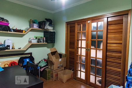 Casa à venda com 313m², 4 quartos e 8 vagasQuarto 2