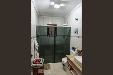 Casa à venda com 313m², 4 quartos e 8 vagasBanheiro