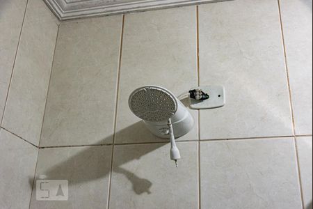 Casa à venda com 313m², 4 quartos e 8 vagasChuveiro