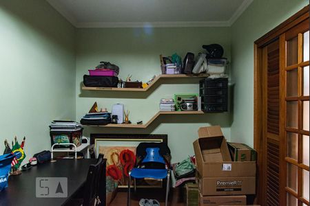Casa à venda com 313m², 4 quartos e 8 vagasQuarto 2