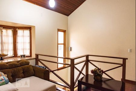 Casa à venda com 313m², 4 quartos e 8 vagasHall