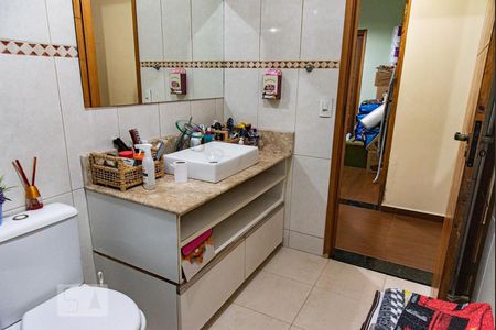 Casa à venda com 313m², 4 quartos e 8 vagasBanheiro