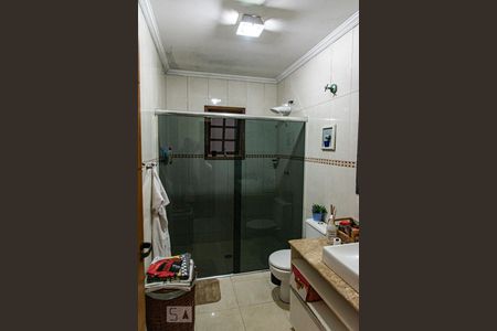 Casa à venda com 313m², 4 quartos e 8 vagasBanheiro