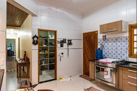 Casa à venda com 313m², 4 quartos e 8 vagasCozinha