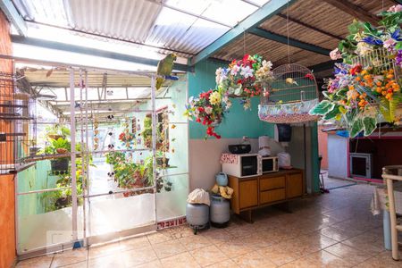 Casa à venda com 120m², 2 quartos e 10 vagasQuintal