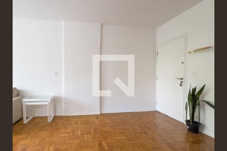 Sala, porta de entrada  de apartamento para alugar com 3 quartos, 98m² em Vila Nova Conceição, São Paulo