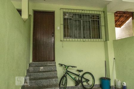 Casa à venda com 122m², 6 quartos e 1 vaga Casa à venda com 122m², 6 quartos e 1 vagaCasa 1 - Garagem