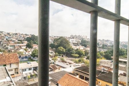 Casa à venda com 122m², 6 quartos e 1 vaga Casa à venda com 122m², 6 quartos e 1 vagaCasa 1 - Vista da Área de Serviço