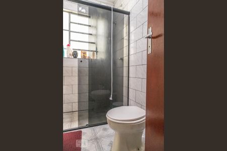 Casa à venda com 122m², 6 quartos e 1 vaga Casa à venda com 122m², 6 quartos e 1 vagaCasa 2 - Banheiro